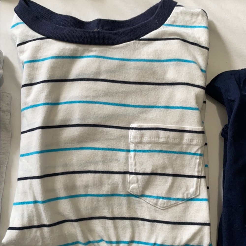 Shirts - Picture 4 of 16
